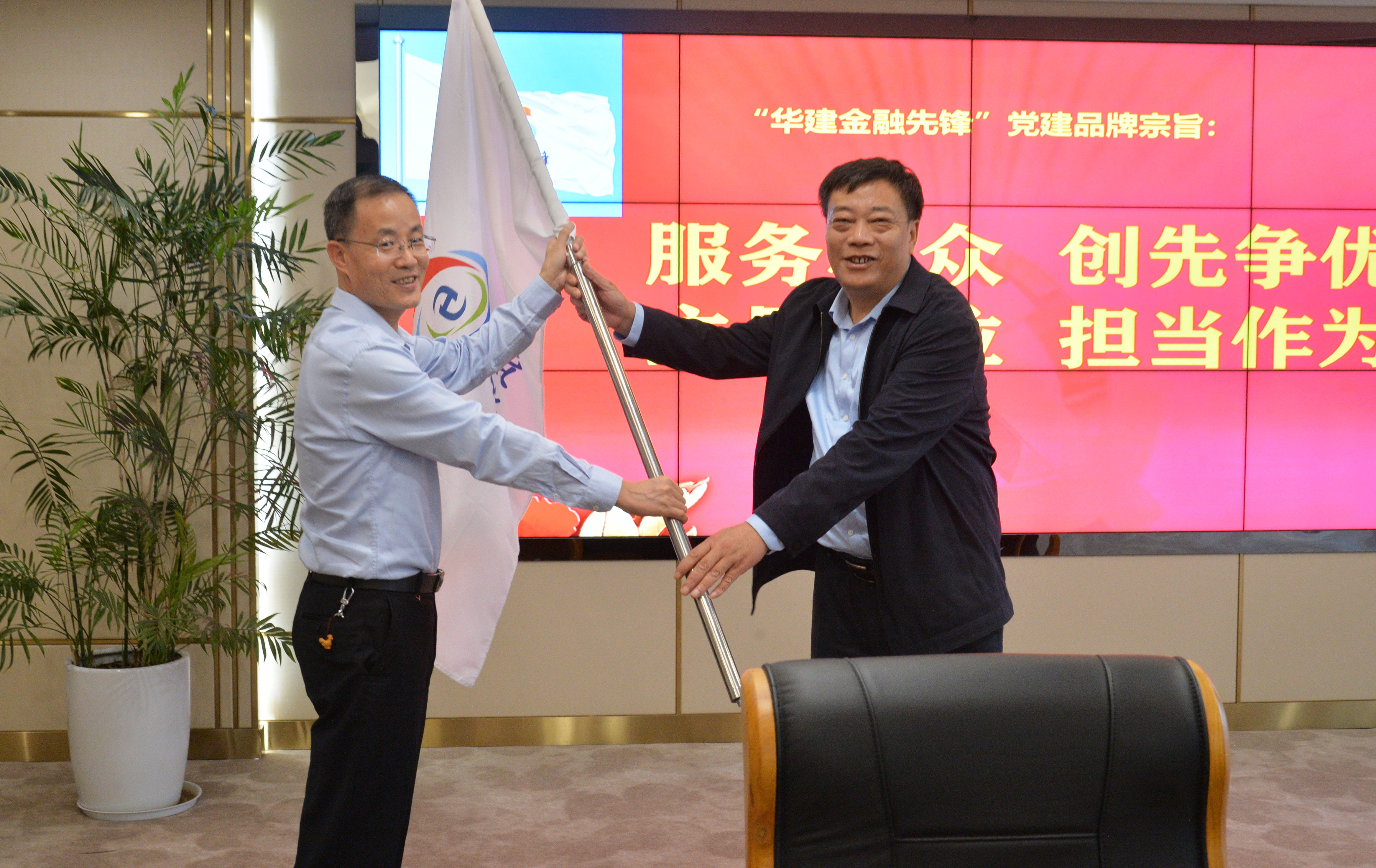 1664523895668844.jpg 22.jpg